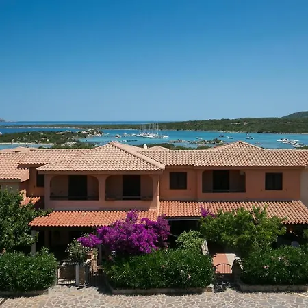Casa Cinzia Csc11, Appartamento, 250 Mt Dalla Spiaggia Golfo Aranci