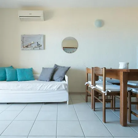 Casa Cinzia Csc11, Appartamento, 250 Mt Dalla Spiaggia Golfo Aranci